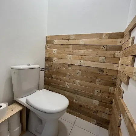 Apartment Le River -t2 De Charme Proche Port St Sauveur